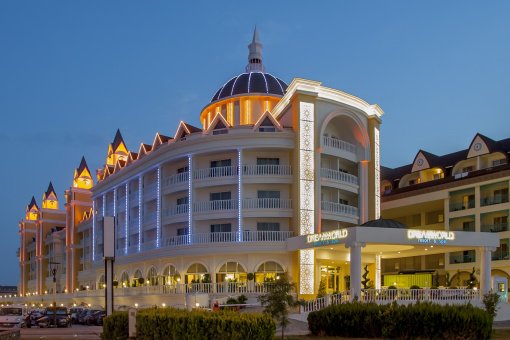 Dream World Resort & Spa 5*