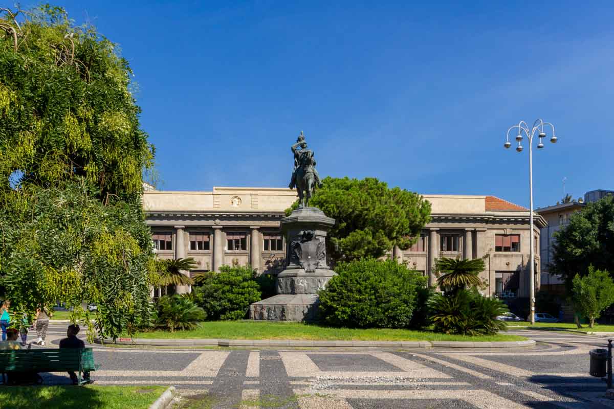 Catania, площадь Беллини