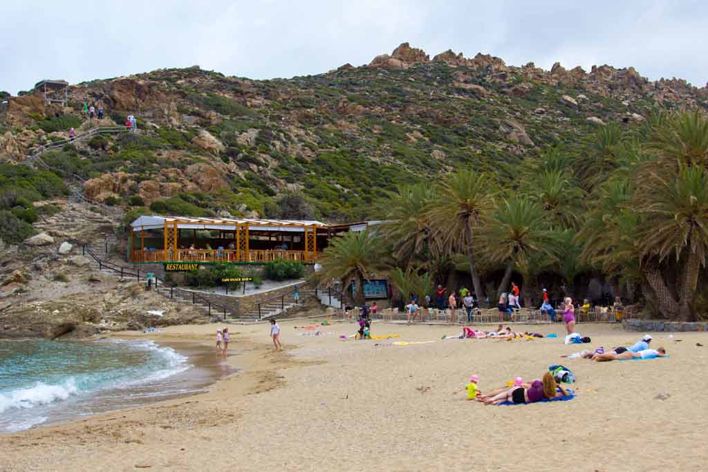 Крит, песчаный пляж для отдыха с детьми