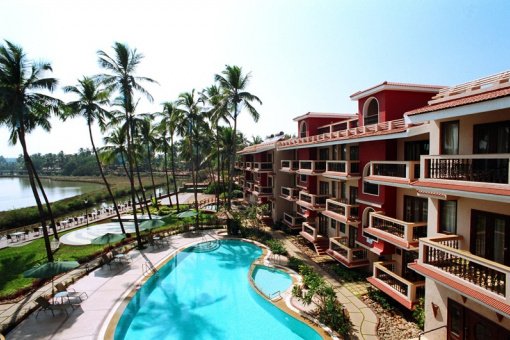 Lazylagoon Sarovar Portico Suites 4*