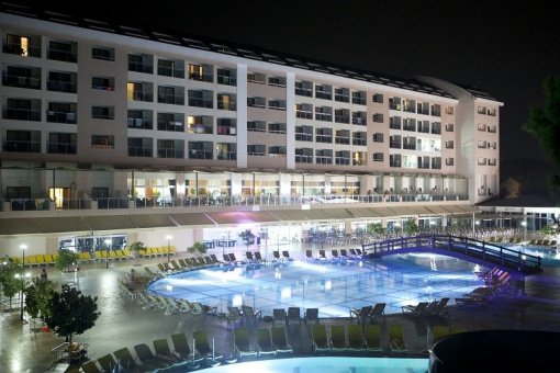 Laphetos Beach Resort & SPA 5*