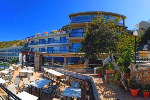 Mistral Mare Hotel  4*