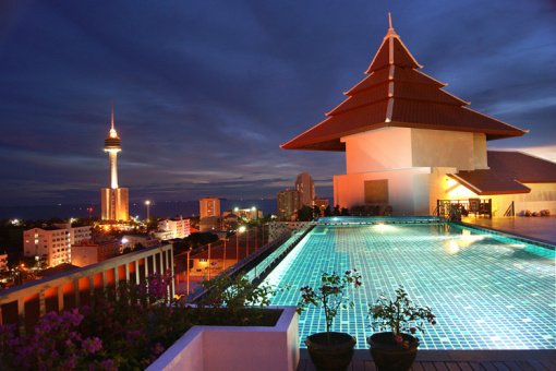 Aiyara Grand Hotel 4*