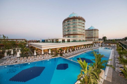 Dream World Aqua Resort & Spa 5* 