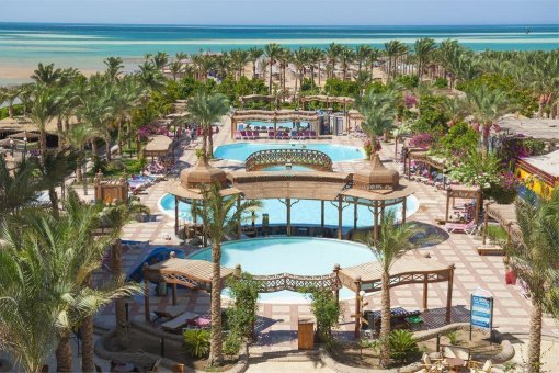 Hawaii Riviera Resort & Aqua Park 4*