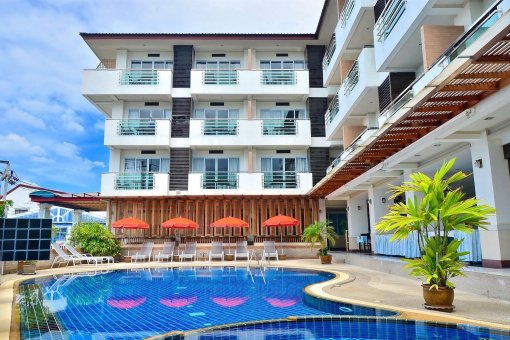 First Residence Hotel 3*