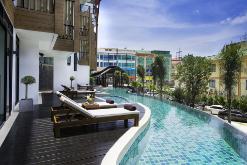 The Lunar Patong 4*