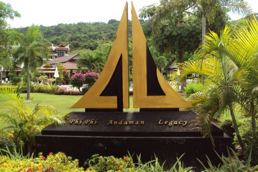 Phi Phi Andaman Legacy Resort 3*